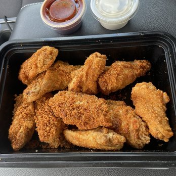 Nola Wings - 10 Cajun Dry Rub Bone In Wings with BBQ Cajun sauce and Ranch - Burgers Near Me - Richmond, Kentucky Nola Wings - 10 Cajun Dry Rub Bone In Wings with BBQ Cajun sauce and Ranch - Burgers Near Me - Richmond, Kentucky