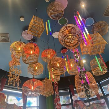 Thai Chef - Rockville - Chandelier at Thai Chef - Thai Near Me - Rockville, Maryland