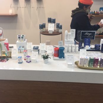 Farmacy Berkeley - Berkeley - I want it all lol seriously they have great stuff. Want to try the patches for my terrible cramps. - Cannabis Dispensaries Near Me - Berkeley, California
