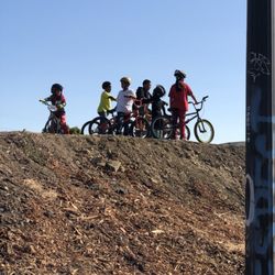 Dirt World - Deciding who goes first