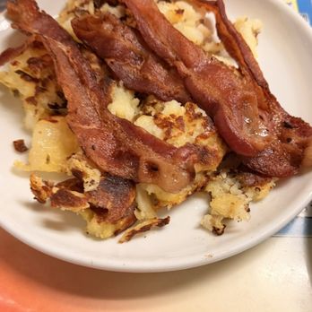 Flo's Airport Cafe - Hash browns and bacon - Breakfast & Brunch Near Me - Chino, California Flo's Airport Cafe - Hash browns and bacon - Breakfast & Brunch Near Me - Chino, California