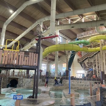 Great Wolf Lodge - Water Slides and lazy river - Resorts Near Me - Grapevine, Texas Great Wolf Lodge - Water Slides and lazy river - Resorts Near Me - Grapevine, Texas