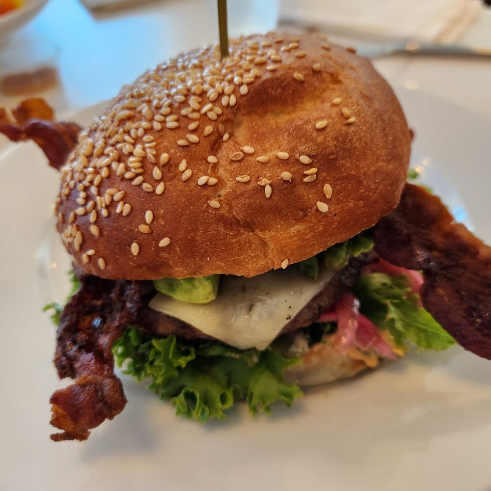 Bushfire Kitchen - En fuego burger, juicy and spicy! Yum!! - American Near Me - Cypress, California