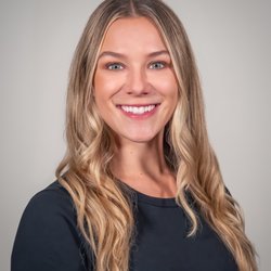 Salon on 30th - I need my hair done for headshots and it turned out wonderful!