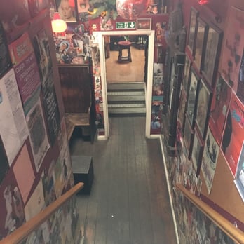 The Bee's Mouth - Pubs Near Me - Brighton, BNH The Bee's Mouth - Pubs Near Me - Brighton, BNH