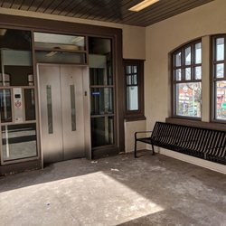 Queens Village LIRR Station