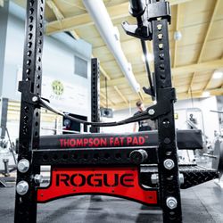 Gold's Gym - he Rogue Thompson Fat Pad is a specialized bench pad designed to provide greater comfort, stability, and support.
