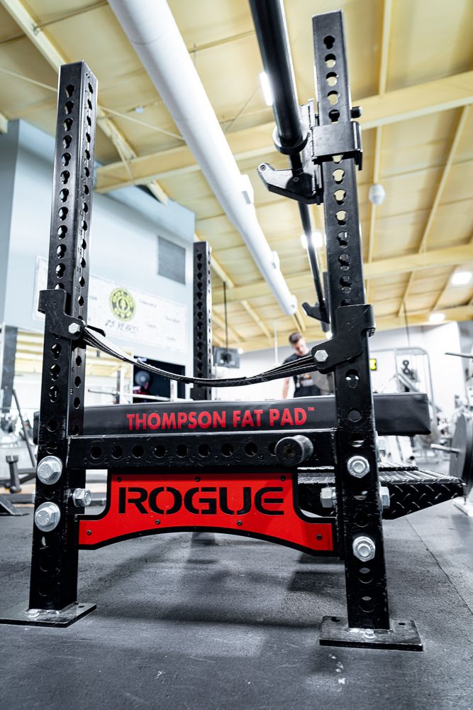 Gold's Gym Image