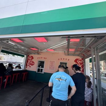 The Win-Dow Long Beach - Line - Burgers Near Me - Long Beach, California The Win-Dow Long Beach - Line - Burgers Near Me - Long Beach, California