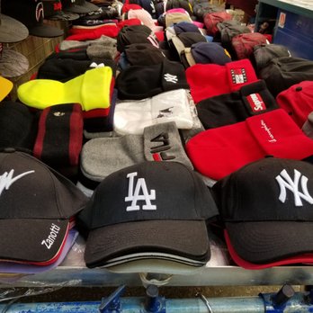 女人街 - Caps - Flea Markets Near Me - Hong Kong, HK 女人街 - Caps - Flea Markets Near Me - Hong Kong, HK