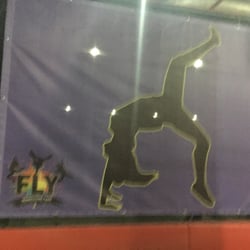 Fly Trampoline Park