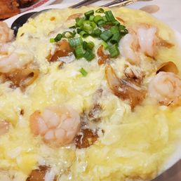 Runny egg over chow fun