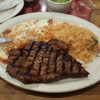 Enrique's Mexican Restaurant - Bistec Tampiqueno with rice, beans, cheese enchilada and 2 tortilla. - Mexican Near Me - Long Beach, California