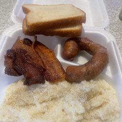 Pot Belly King - Onion sausage, Ba-Cone, plain grits (F superb texture) and good ole fashioned white bread.
