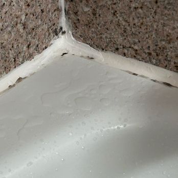 Beachcomber Resort & Club - Black Mold in shower/bathtub - Resorts Near Me - Pompano Beach, Florida Beachcomber Resort & Club - Black Mold in shower/bathtub - Resorts Near Me - Pompano Beach, Florida