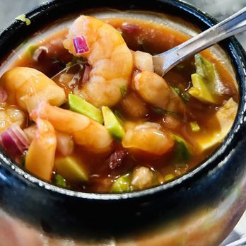 La Mariscana - El Champ - Coctel de Camarón - Seafood Near Me - Laredo, Texas
