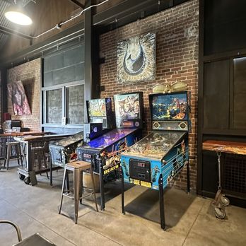Escape Craft Brewery - Breweries Near Me - Redlands, California