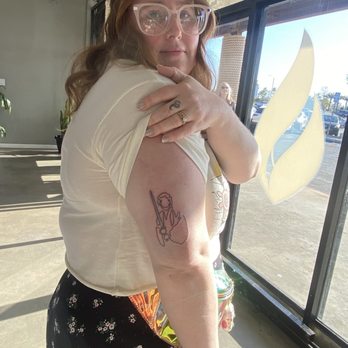 Innerlight Tattoo - Love this woman even if she is in love with Anikan Skywalker! - Tattoo Near Me - Torrance, California