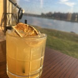 Anglers Riverfront Restaurant - Don't make me re peach myself cocktail