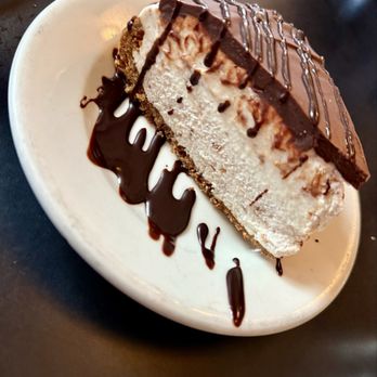 The Dullahan Irish Pub - Chocolate Cheesecake - Pubs Near Me - Lake Oswego, Oregon