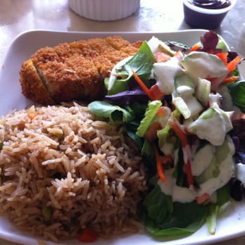 Loving Hut - Chickn' Dinner - Vegan Near Me - Cincinnati, Ohio