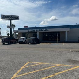 Exterior photo of Goodwill - Corpus Christi, Texas Exterior photo of Goodwill - Corpus Christi, Texas