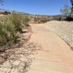 Sienna Hills Park - Trail heading to wash