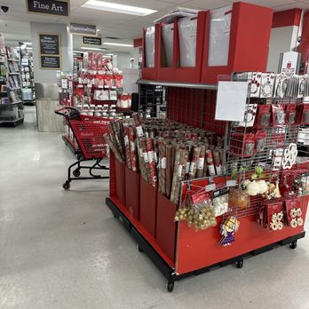 Michaels - Knitting Supplies Near Me - Washington, DC, District of Columbia