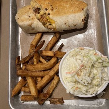 Smokin' With Chris - Smoked Brisket and Mac n Cheese Wrap - Barbeque Near Me - Southington, Connecticut