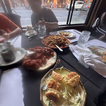 Becky's Chinese Restaurant - Chinese Near Me - Oakland, California Becky's Chinese Restaurant - Chinese Near Me - Oakland, California