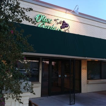 Olive Garden Italian Restaurant - Olive Garden on S. Clack in Abilene. - Italian Near Me - Abilene, Texas Olive Garden Italian Restaurant - Olive Garden on S. Clack in Abilene. - Italian Near Me - Abilene, Texas