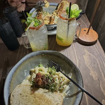 Miel de Agave - Two mango mocktails and pasta dishes - Steakhouses Near Me - Chandler, Arizona