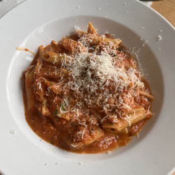 Trattoria Di Parma - Rose Chicken Penne Pasta - Italian Near Me - Toronto, Ontario Trattoria Di Parma - Rose Chicken Penne Pasta - Italian Near Me - Toronto, Ontario