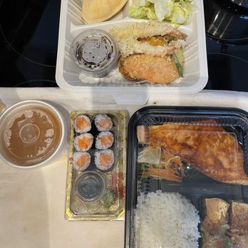 Aji Sai Japanese Restaurant - Salmon bento box - Japanese Near Me - Toronto, Ontario Aji Sai Japanese Restaurant - Salmon bento box - Japanese Near Me - Toronto, Ontario