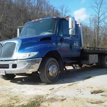 Ferris Auto & Towing - Towing Near Me Ferris Auto & Towing - Towing Near Me