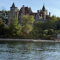 Clayton Island Tours - Boldt castle main