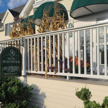 Raspberri's - Here for breakfast - Breakfast & Brunch Near Me - Ogunquit, Maine