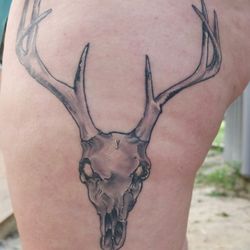 Studio2000 Tattoo Shop - Tattoos by @skumboss