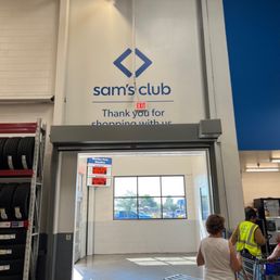 Exterior outside entrance of Sam's Club - Glendale, Arizona Exterior outside entrance of Sam's Club - Glendale, Arizona