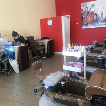 Tip To Toes Nails - A peek inside - Nail Salons Near Me - Concord, California