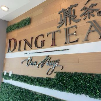 Ding Tea - Interior - Coffee & Tea Near Me - Los Angeles, California