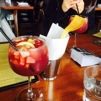 Puerto 27 Peruvian Kitchen & Pisco Bar - Yummy - Peruvian Near Me - Pacifica, California