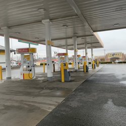 Finish Line Shell - Gas