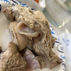 El Salvadoreño - Puro hueso con gordura/ bone with fat