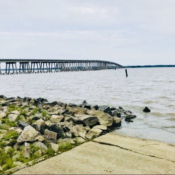 Thomas Downing Bridge - Long view - Landmarks & Historical Buildings Near Me - Tappahannock, Virginia