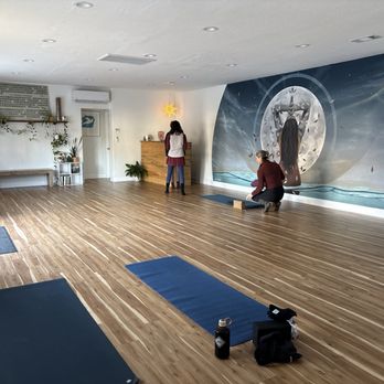 The Yoga Dive - Beautiful studio - Yoga Near Me - Grass Valley, California The Yoga Dive - Beautiful studio - Yoga Near Me - Grass Valley, California