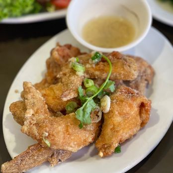 Phnom Penh - Chicken wings - Cambodian Near Me - Vancouver, British Columbia Phnom Penh - Chicken wings - Cambodian Near Me - Vancouver, British Columbia