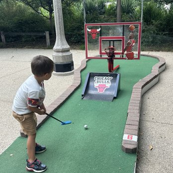 City Mini Golf - Mini Golf Near Me - Chicago, Illinois