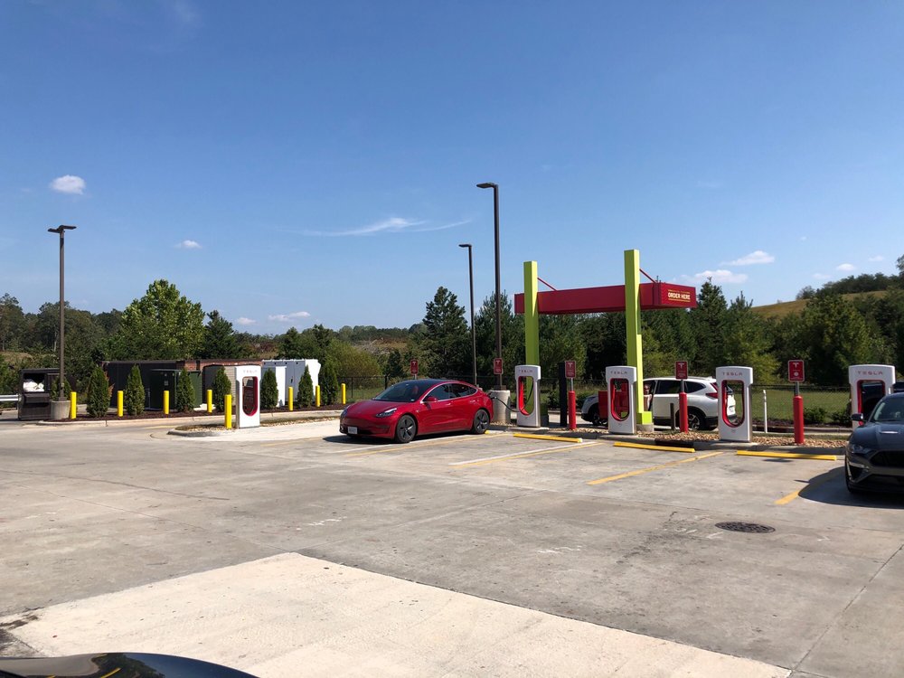 TESLA SUPERCHARGER MOUNT AIRY Updated May 2024 2905 Rockford St, Mount Airy, North
