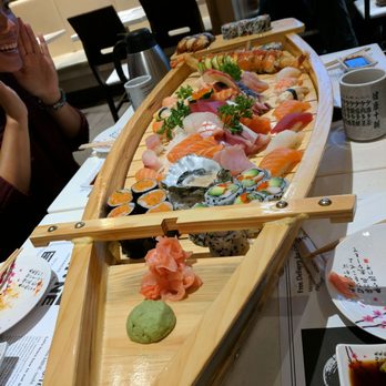 MINE Sushi - Huge boat of fresh, delicious sushi!! - Japanese Near Me - Markham, Ontario